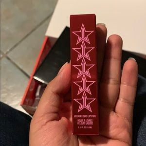 Valentine’s Day EXCLUSIVE Jeffree Star VLL